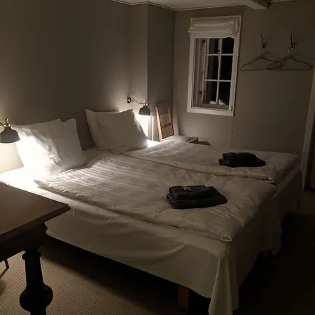 Guest house Naesgaarden *
