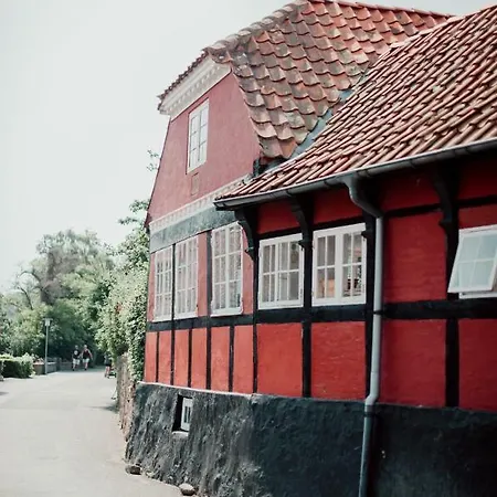 Naesgaarden